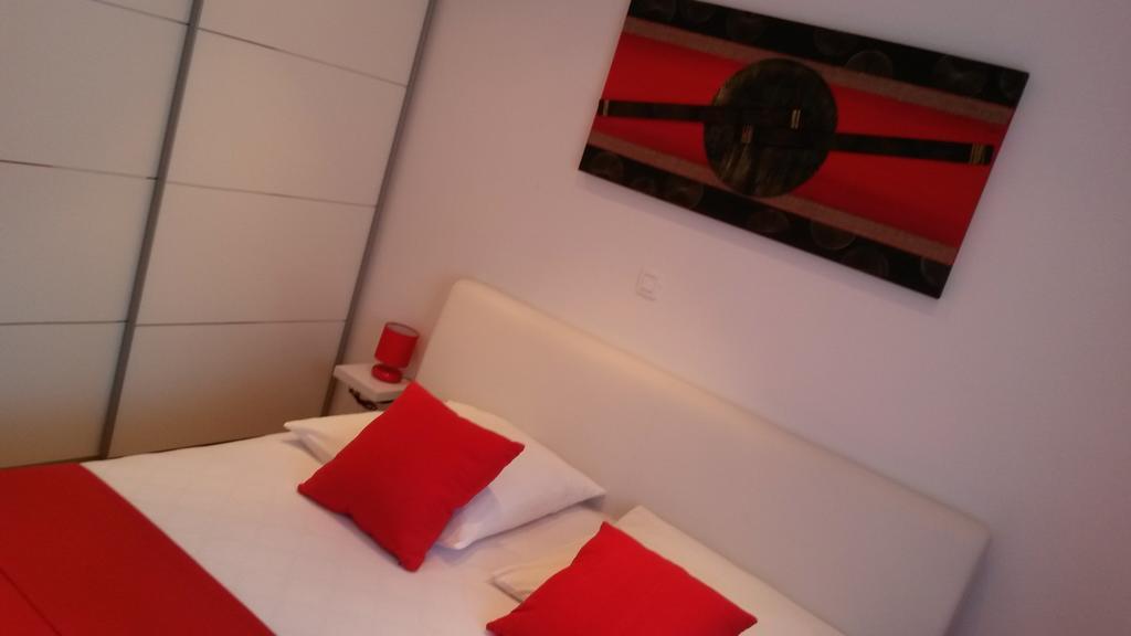 Apartments Marjan Подстрана Стая снимка
