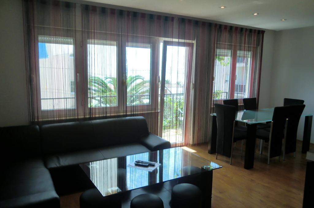 Apartments Marjan Подстрана Стая снимка
