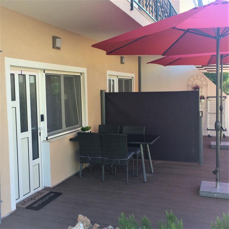 Apartments Marjan Подстрана Екстериор снимка